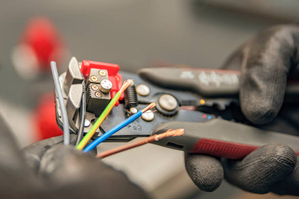 Best Local Electrician Companies  in West Union, OH